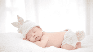 Tahnik Bayi: Panduan ‘Step-by-Step’, Hukum & Manfaatnya