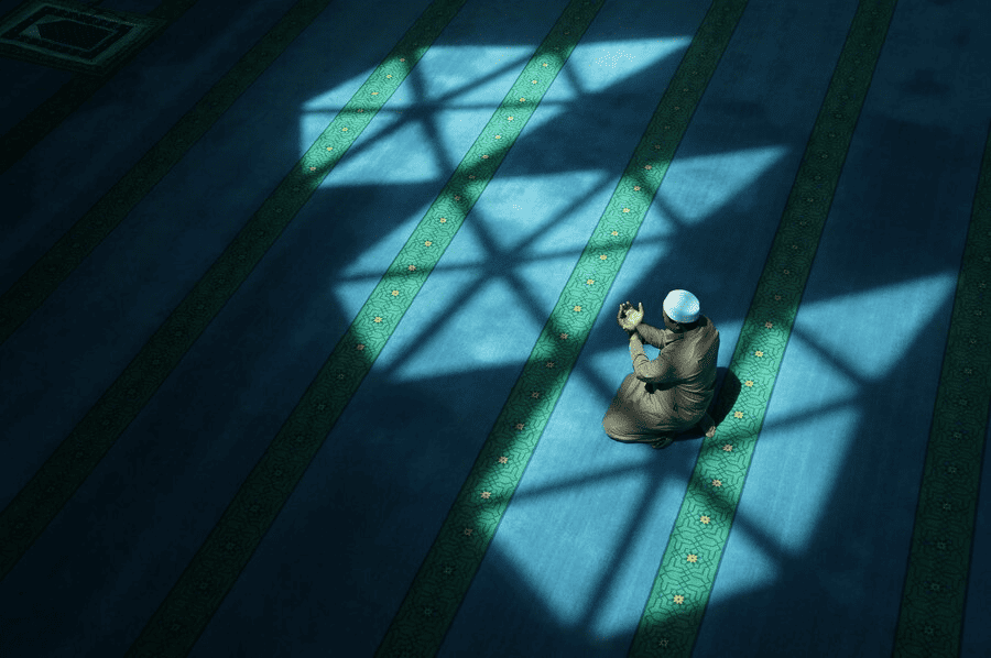 Kelebihan Bulan Ramadan Dari Segi Spiritual & Kesihatan