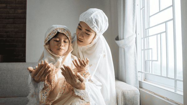 Doa Untuk Anak Perempuan - Agar Menjadi Anak Soleh/Solehah