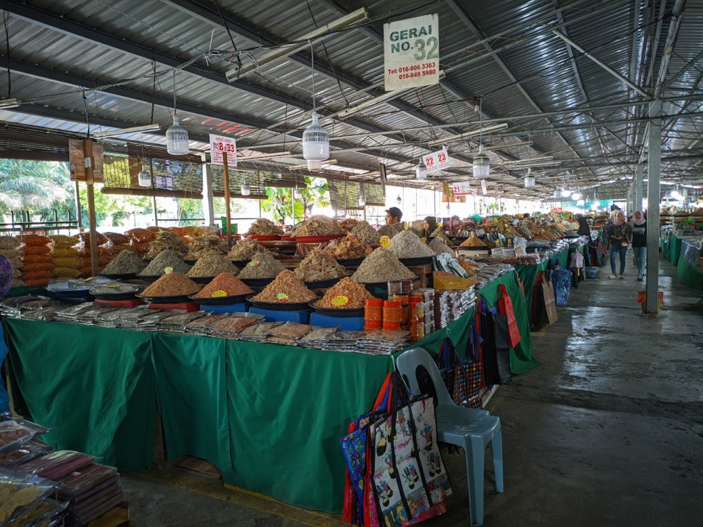 15+ Tempat Menarik Di Kota Kinabalu, Wajib Pergi Bila Datang Sabah!