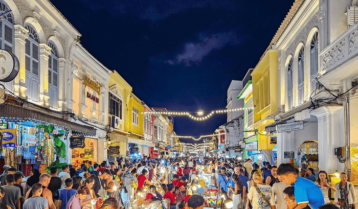 20+ Tempat Menarik Di Phuket, Sesuai Untuk Percutian Bajet!