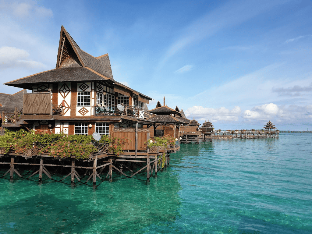 10+ Resort Terbaik di Semporna - Eksklusif & Sesuai Untuk Honeymoon!