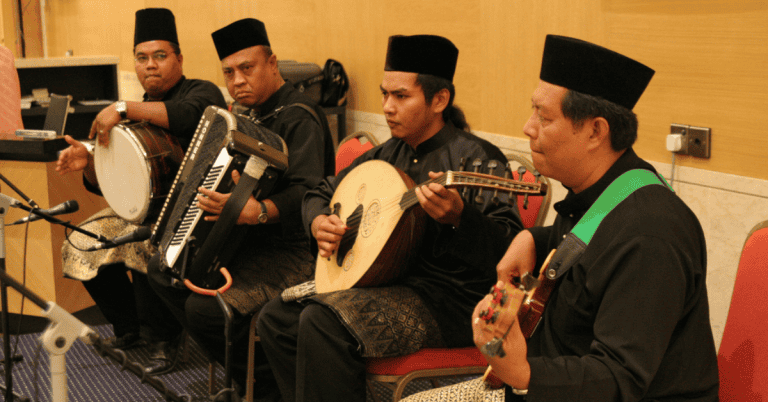 alat musik tradisional