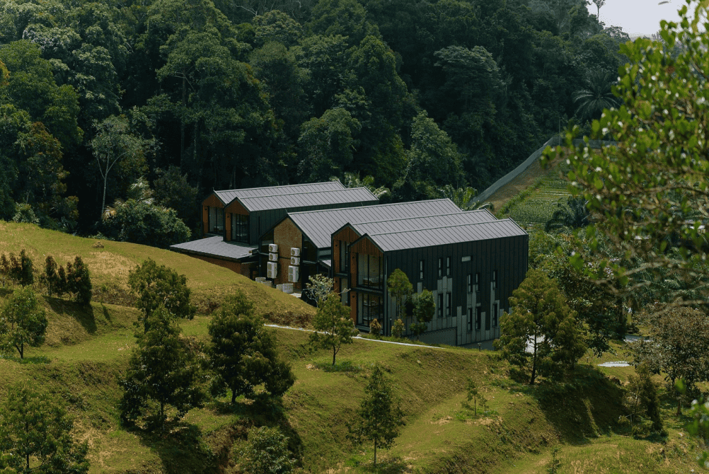 TALULA HILL FARM RESORT
